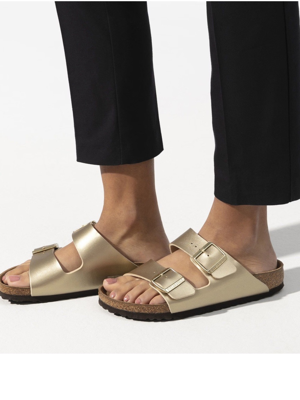 Birkenstock Arizona
Birko-Flor
Women' Gold Double-Buckle Sandals Sz 40 US 9-9.5